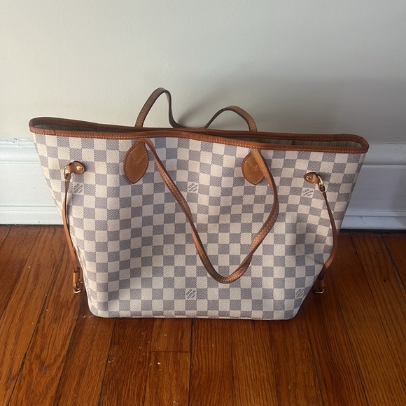 Louis Vuitton Damier Azur Neverfull - Picture 2 of 16